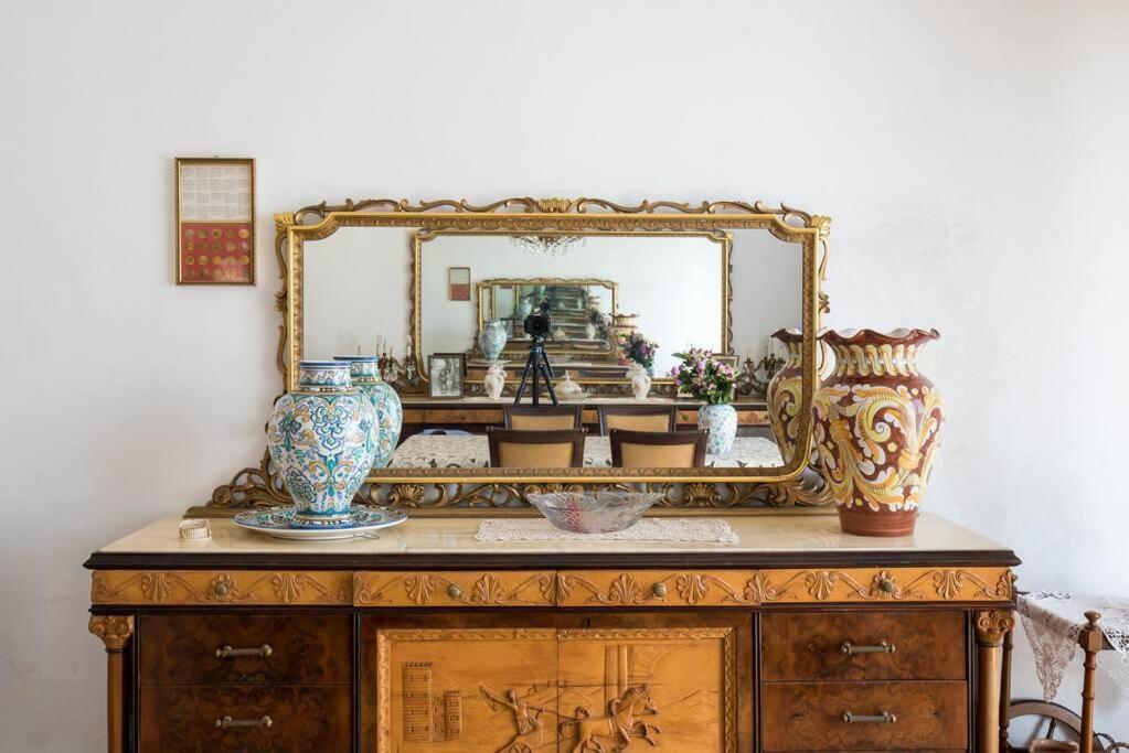 Top Floor Apartment Near Historic Fortino カターニア エクステリア 写真